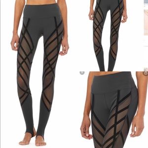 ALO Yoga High Waisted Sexy Leggings sz M like New